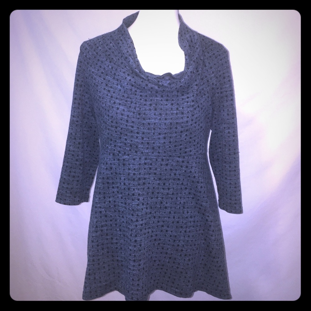 Cut Loose empire waist knit top
